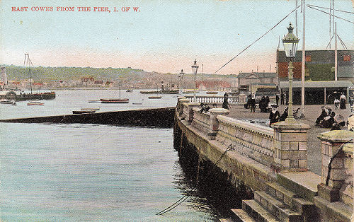 end of the parade near custom house quay